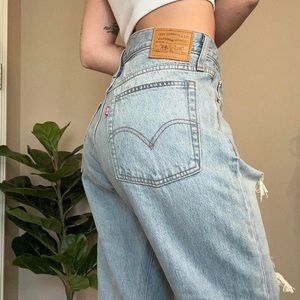 Levi’s denim straight leg jeans